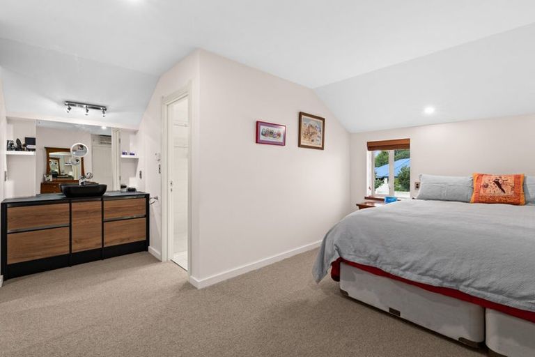 Photo of property in 11 Park Lane, Greenmeadows, Napier, 4112