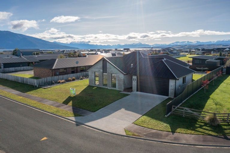 Photo of property in 23 Vancouver Place, Te Anau, 9600