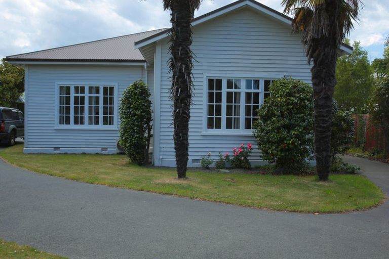 Photo of property in 442 Papanui Road, Papanui, Christchurch, 8053