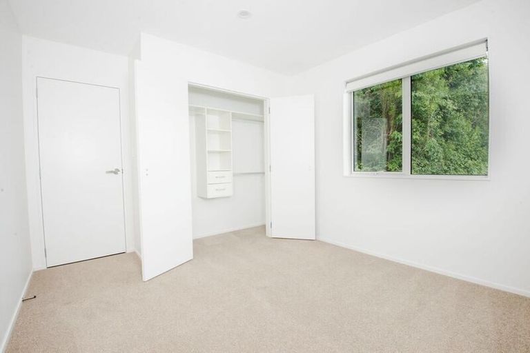 Photo of property in 3 Metric Place, Te Atatu South, Auckland, 0610