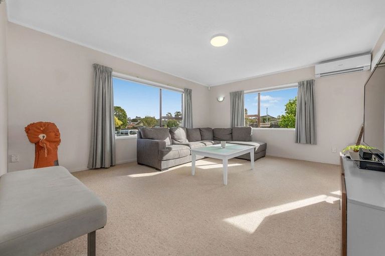 Photo of property in 1/9 Tina Place, Sunnyhills, Auckland, 2010