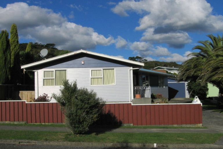 Photo of property in 8 Mitimiti Grove, Wainuiomata, Lower Hutt, 5014