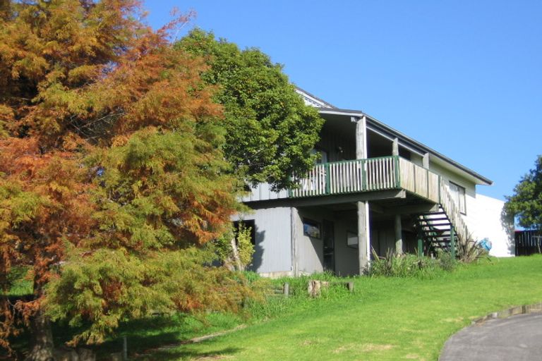 Photo of property in 13 Sentosa Place, Clover Park, Auckland, 2019