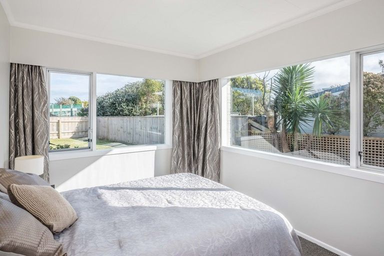 Photo of property in 30a Toru Road, Paraparaumu Beach, Paraparaumu, 5032