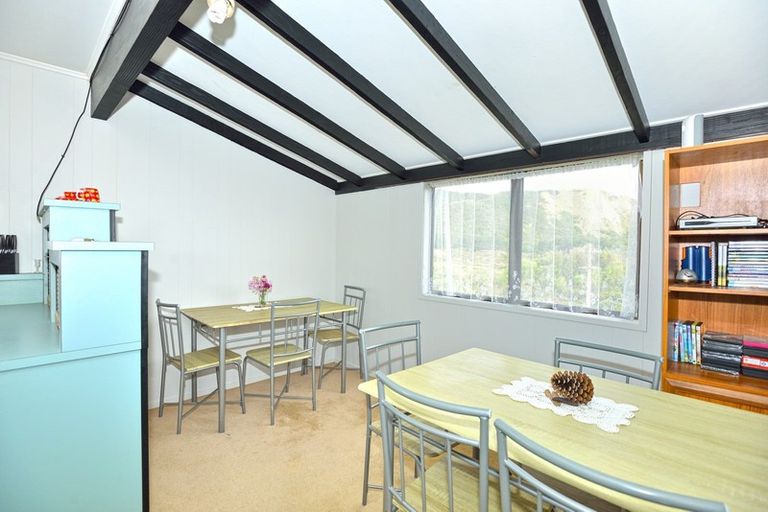 Photo of property in 417 Ormond Drive, Mahia, 4198