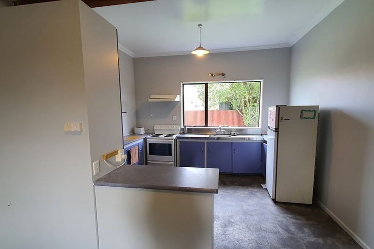 Photo of property in 90 Rhodes Street, Waimate, 7924