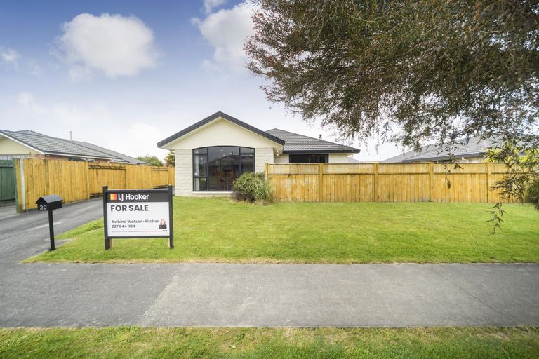 Photo of property in 20 Boston Parade, Kelvin Grove, Palmerston North, 4414
