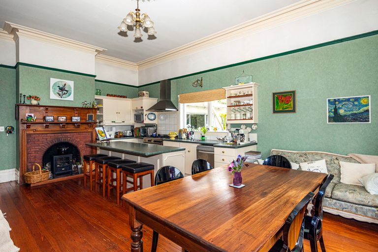 Photo of property in 100 North Street, Seaview, Timaru, 7910