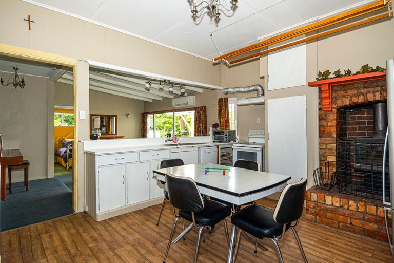 Photo of property in 100 North Street, Seaview, Timaru, 7910