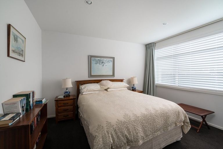 Photo of property in 13 Pukenamu Road, Rainbow Point, Taupo, 3330