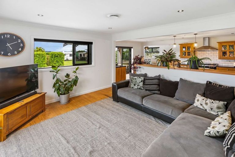Photo of property in 294 Inland Road North, Tikorangi, Waitara, 4383