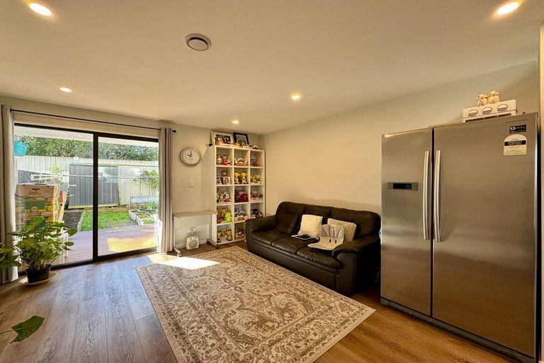 Photo of property in 47 Whai Hua Lane, Mangere Bridge, Auckland, 2022