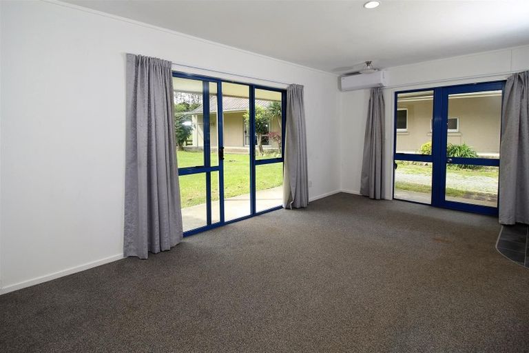 Photo of property in 186 Great North Road, Te Kamo, Kamo, 0185