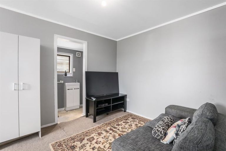 Photo of property in 88 Arawhata Street, Ranui, Porirua, 5024