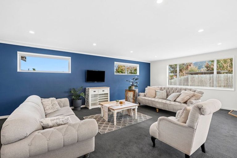 Photo of property in 21 Timsfield Drive, Lake Hawea, 9382