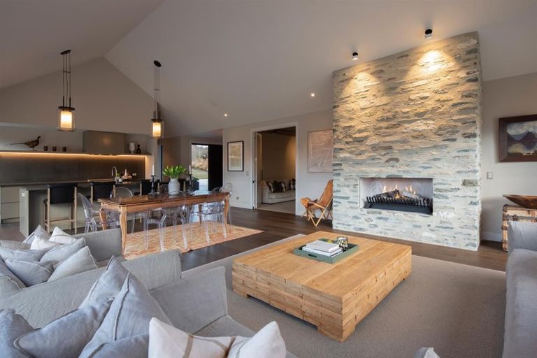 Photo of property in 7 Bendemeer Lane, Lake Hayes, Queenstown, 9371