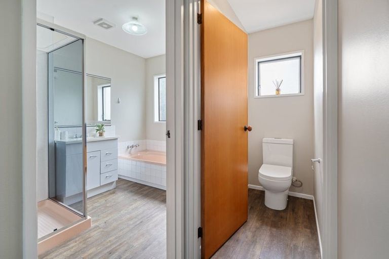 Photo of property in 1/87 Frankleigh Street, Somerfield, Christchurch, 8024