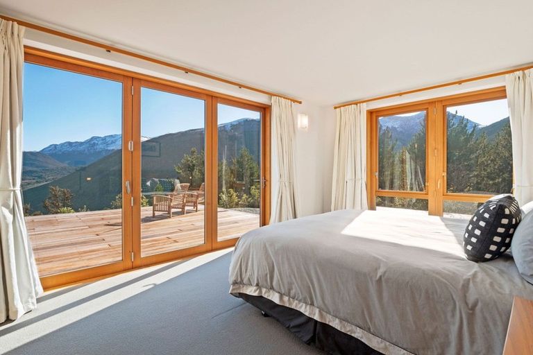 Photo of property in 673 Glenorchy-queenstown Road, Closeburn, Queenstown, 9371