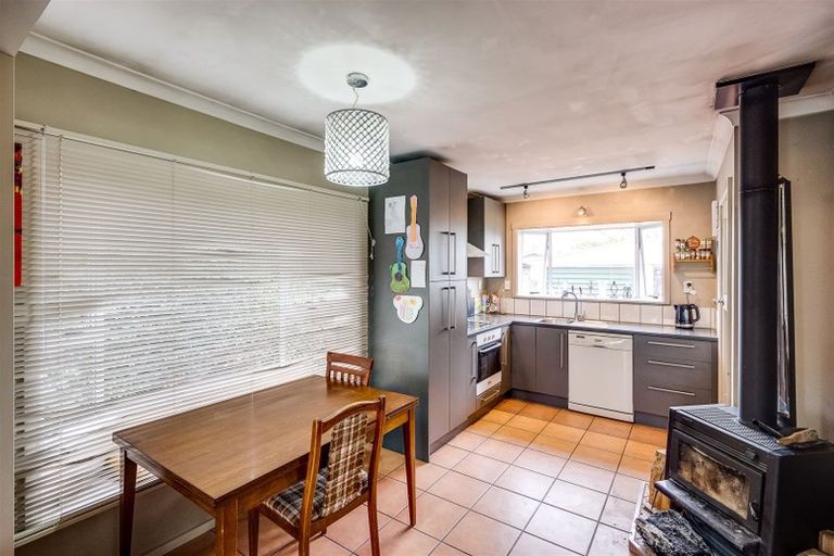 Photo of property in 19 Clarence Cox Crescent, Pirimai, Napier, 4112