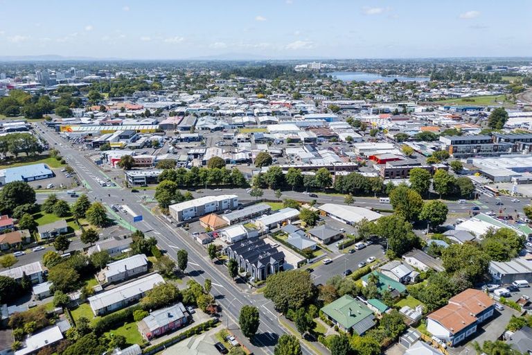 Photo of property in 1 Hall Lane, Frankton, Hamilton, 3204