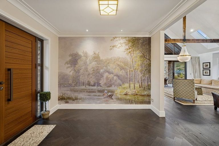 Photo of property in 40 Cunninghams Drive, Jacks Point, Queenstown, 9371