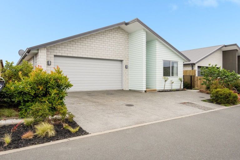 Photo of property in 7 Parkside Mews, Papamoa, 3118