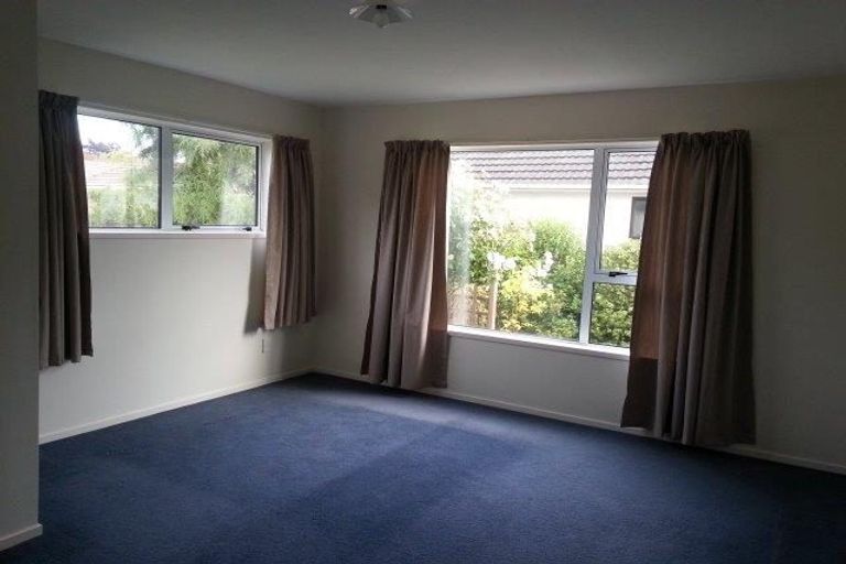 Photo of property in 201 Avonhead Road, Avonhead, Christchurch, 8042