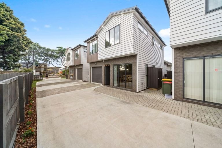 Photo of property in 11a Kent Road, Manurewa, Auckland, 2102