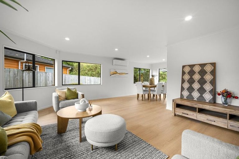 Photo of property in 3 Samuel Cross Place, Greenhithe, Auckland, 0632