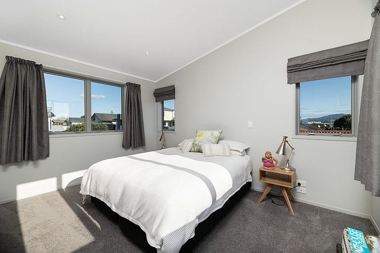 Photo of property in 912a Papamoa Beach Road, Papamoa Beach, Papamoa, 3118