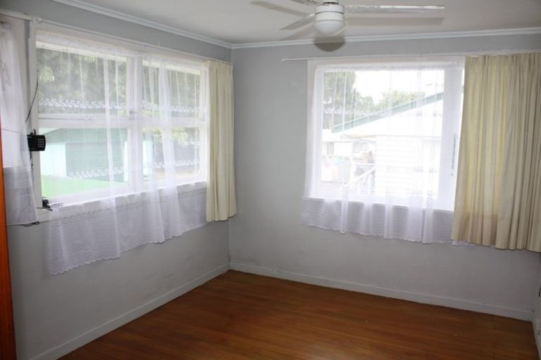Photo of property in 10 Holmes Avenue, Otangarei, Whangarei, 0112