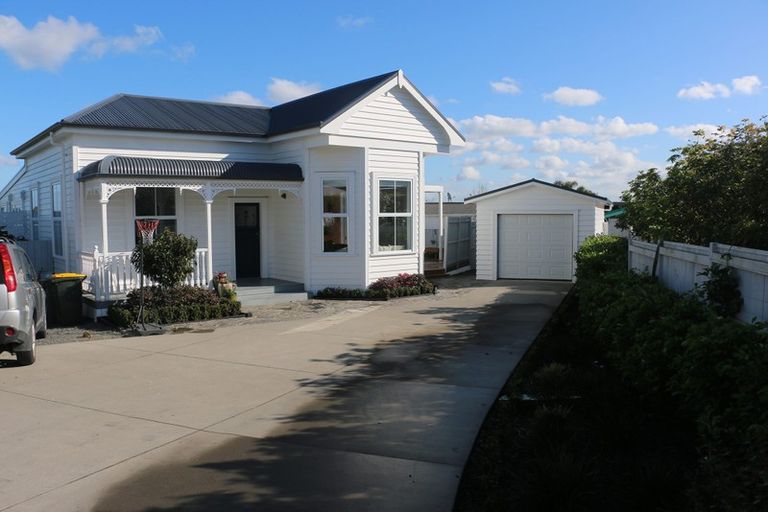 Photo of property in 64 Karaka Road, Beachlands, Auckland, 2018