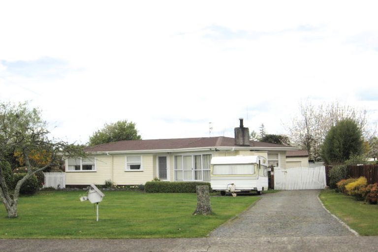 Photo of property in 3 Gear Street, Utuhina, Rotorua, 3015