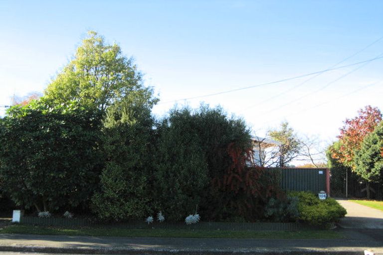 Photo of property in 108 Bower Avenue, New Brighton, Christchurch, 8083