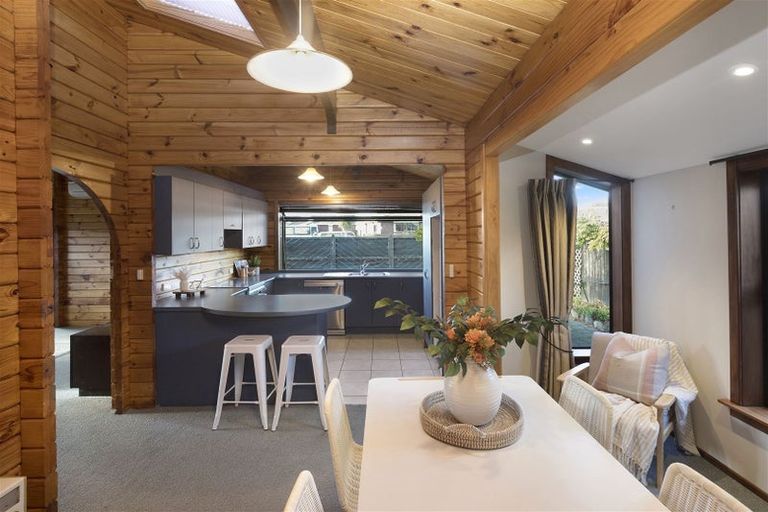 Photo of property in 14 Radiata Avenue, Parklands, Christchurch, 8083