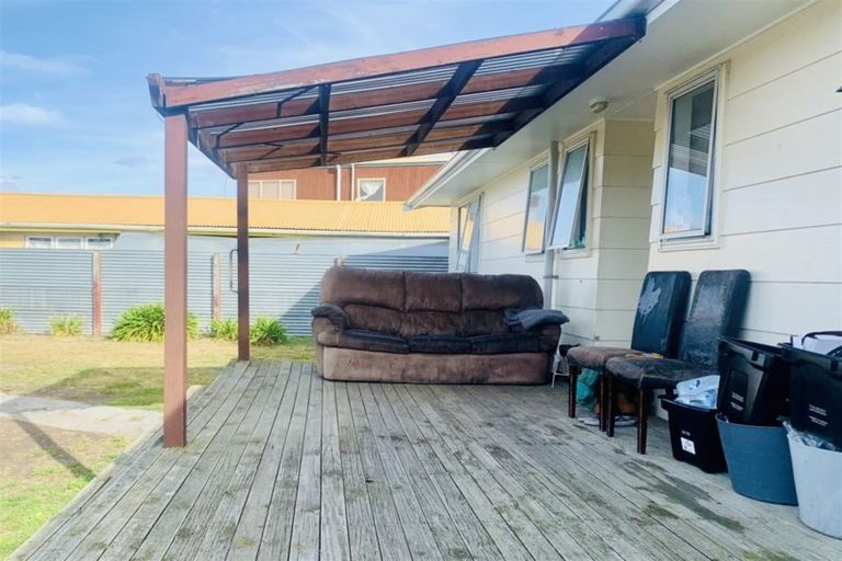 Photo of property in 4 Peary Crescent, Flaxmere, Hastings, 4120