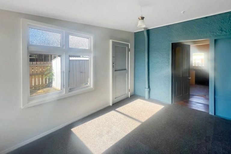 Photo of property in 18 Kitchener Street, Whanganui East, Whanganui, 4500