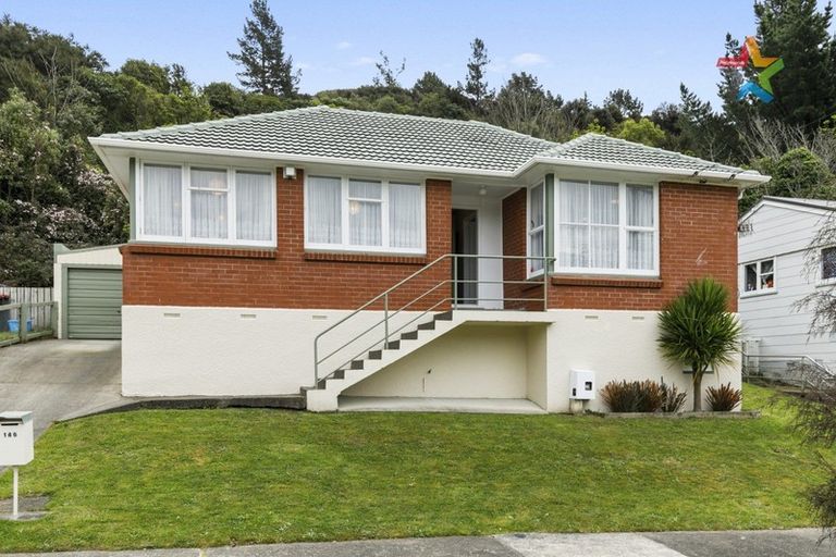 Photo of property in 146 George Street, Stokes Valley, Lower Hutt, 5019