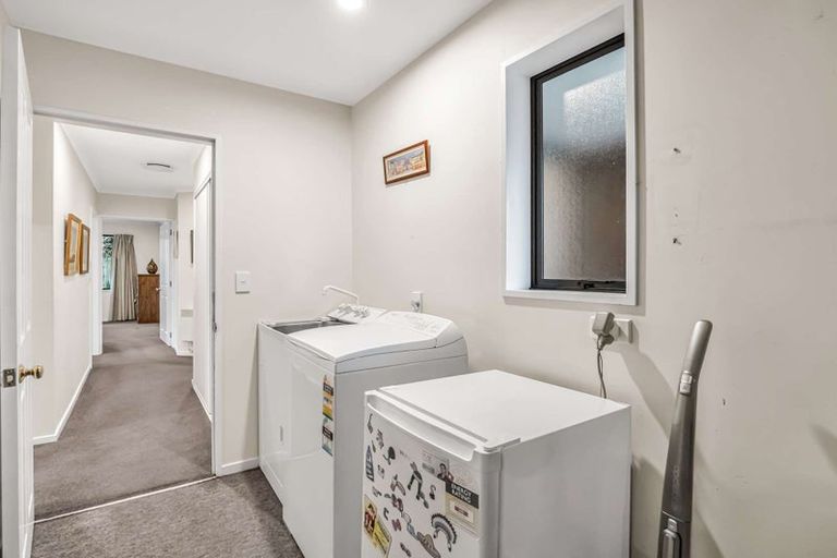 Photo of property in 2/126 Halswell Road, Hillmorton, Christchurch, 8025