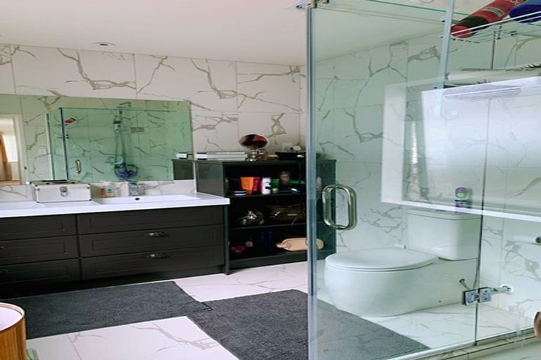 Photo of property in 17 Turutu Place, Long Bay, Auckland, 0630