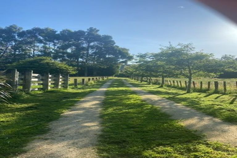 Photo of property in 700a Norfolk Road, Upper Plain, Carterton, 5791