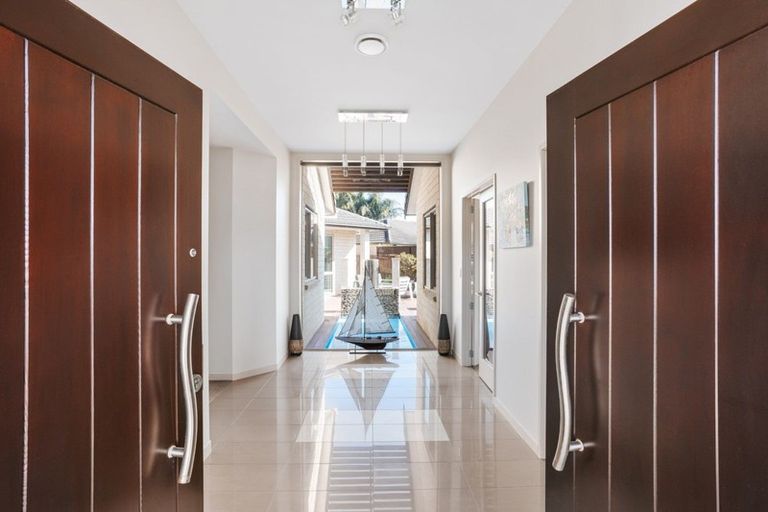 Photo of property in 92 Tuihana Drive, Papamoa Beach, Papamoa, 3118