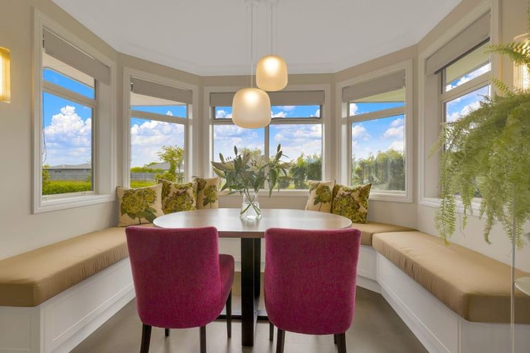 Photo of property in 2/2 Loe Place, Amberley, 7410