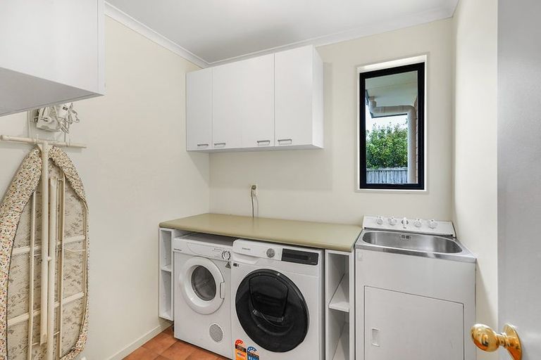 Photo of property in 8 Tuirangi Street, Flagstaff, Hamilton, 3210