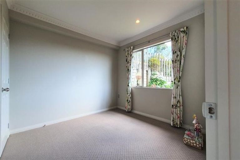 Photo of property in 48 Langana Avenue, Browns Bay, Auckland, 0630