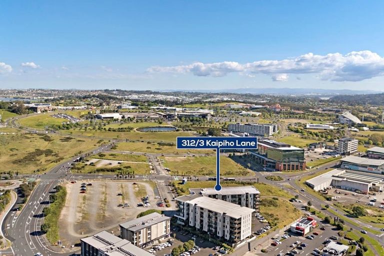 Photo of property in 312/3 Kaipiho Lane, Albany, Auckland, 0632