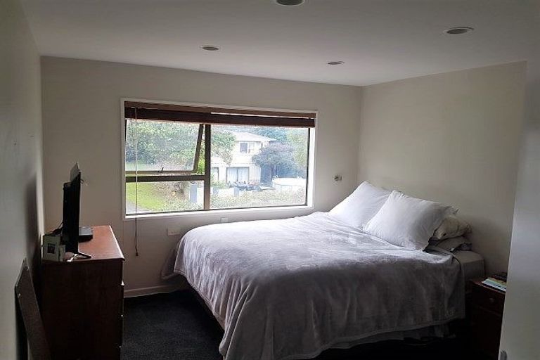 Photo of property in 3 Oak Avenue, Paremata, Porirua, 5024