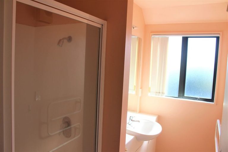 Photo of property in 74 Mandeville Street, Riccarton, Christchurch, 8011