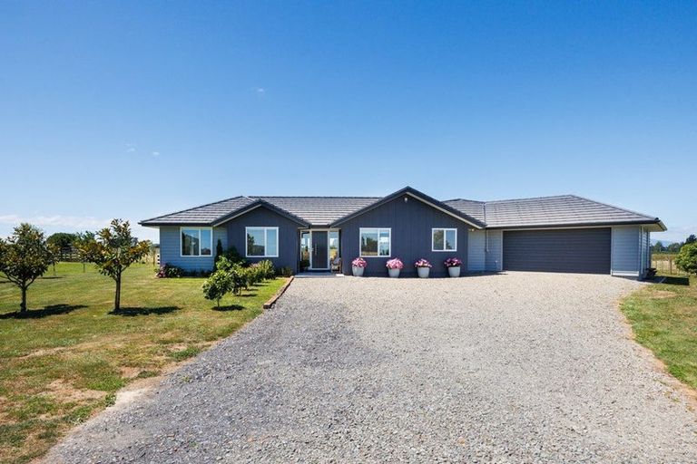 Photo of property in 1404a State Highway 3, Newbury, Palmerston North, 4475