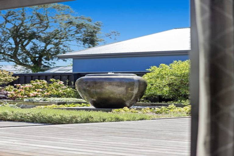 Photo of property in 17 Lees Road, Strowan, Christchurch, 8052